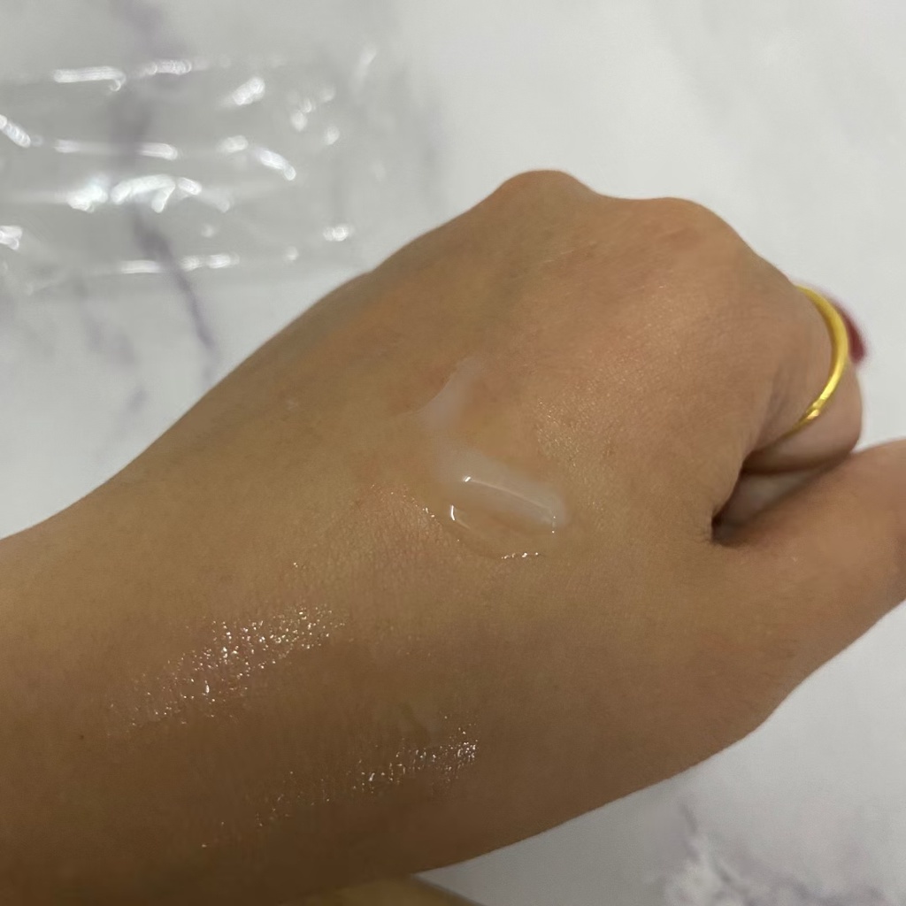 Tinh chất SHISEIDO màu đỏ đơn giản phiên bản mới 10ml
 | BigBuy360 - bigbuy360.vn