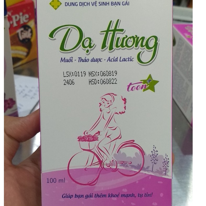 Dung dịch vệ sinh phụ nữ Dạ Hương 100ml