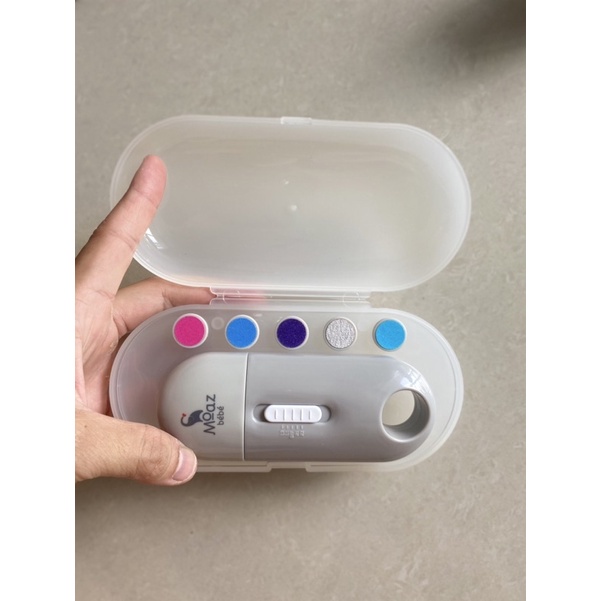 Máy Dũa Móng Tay an toàn cho bé Moaz BéBé MB-015 MB015 - dùng đựoc cho cả bé Sơ Sinh - BẢO HÀNH 12 THÁNG