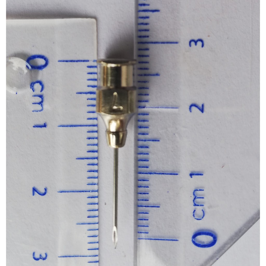 1 vỉ 10 cái Kim tiêm dùng để tiêm cho trâu, bò, lợn, gia cầm, chó mèo