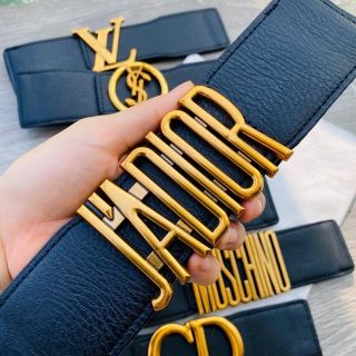 Thắt lưng nữ phối áo đầm