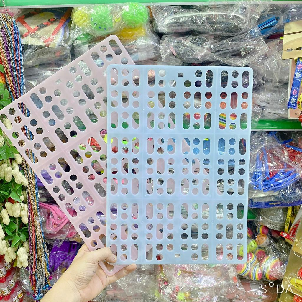 Miếng nhựa lót chuồng chống hụt chân cho thỏ, bọ ú, chó, mèo, chuột lang,...