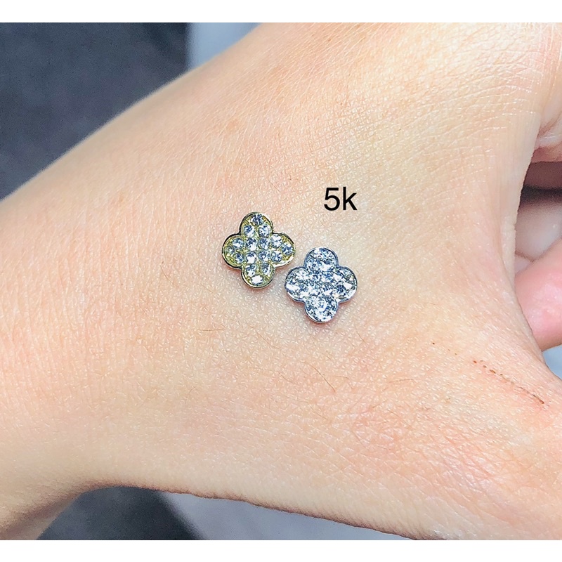 Đá hình đính móng