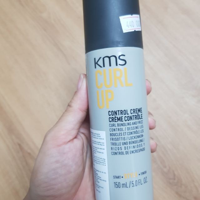 Kem tạo kiểu sóng xoăn KMS CURL UP CONTROL CREME 150ml