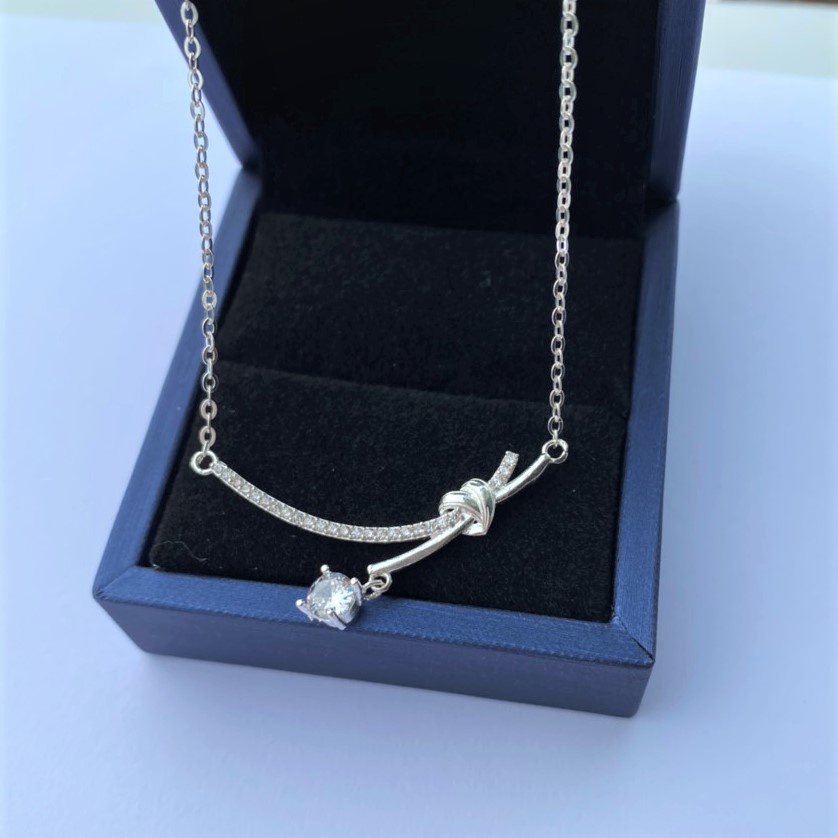 Dây chuyền bạc nữ mặt 2 thanh chéo găn đá thời trang, vòng cổ chất liệu chuẩn bạc ta nữ tính