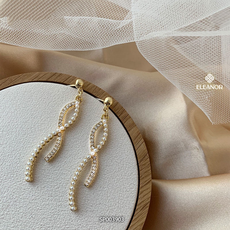 Bông tai nữ dáng dài Eleanor Accessories ngọc trai nhân tạo đính đá hình lượn sóng phụ kiện trang sức 3903