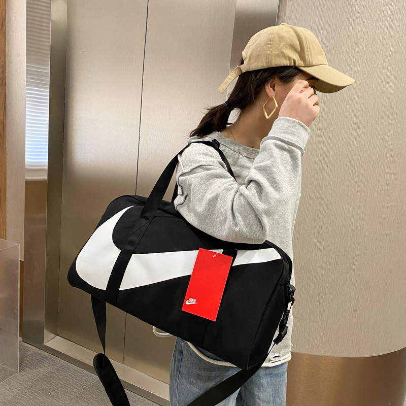 Túi Thể Thao Du Lịch Nike Chất Lượng Cao KZ1992