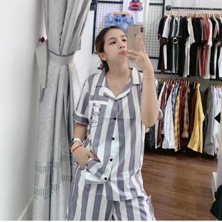 Bộ pizama kẻ sọc tù hot quáaaa