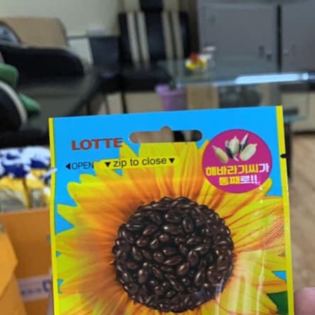 Hạt hướng dương phủ socola 23k/ 1 gói