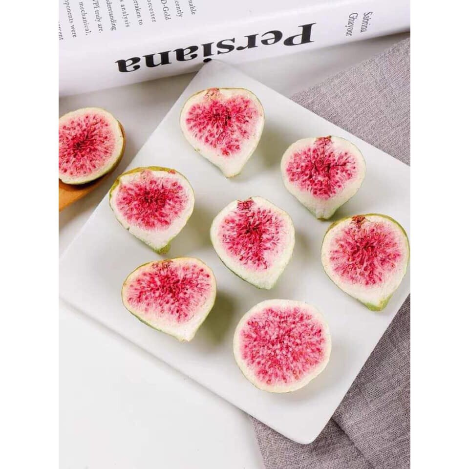 Dâu tây sấy giòn nguyên quả hàng loại 1