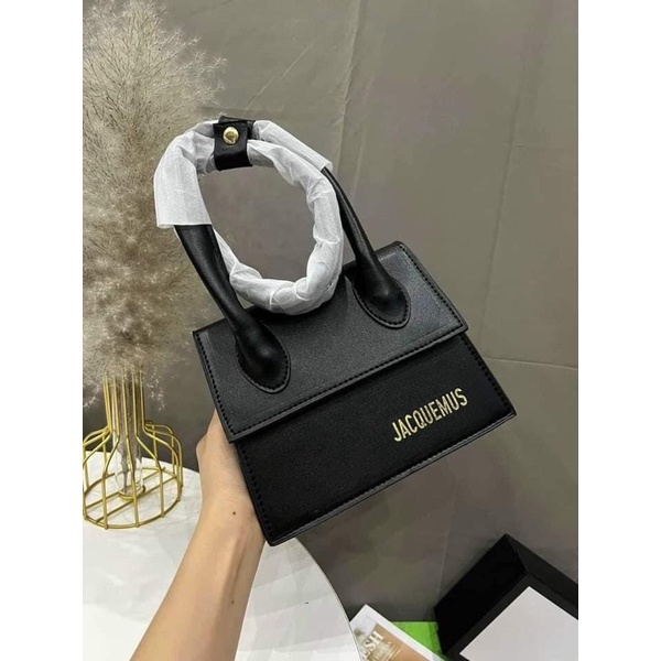 Túi jacquemus dây da mới 2022