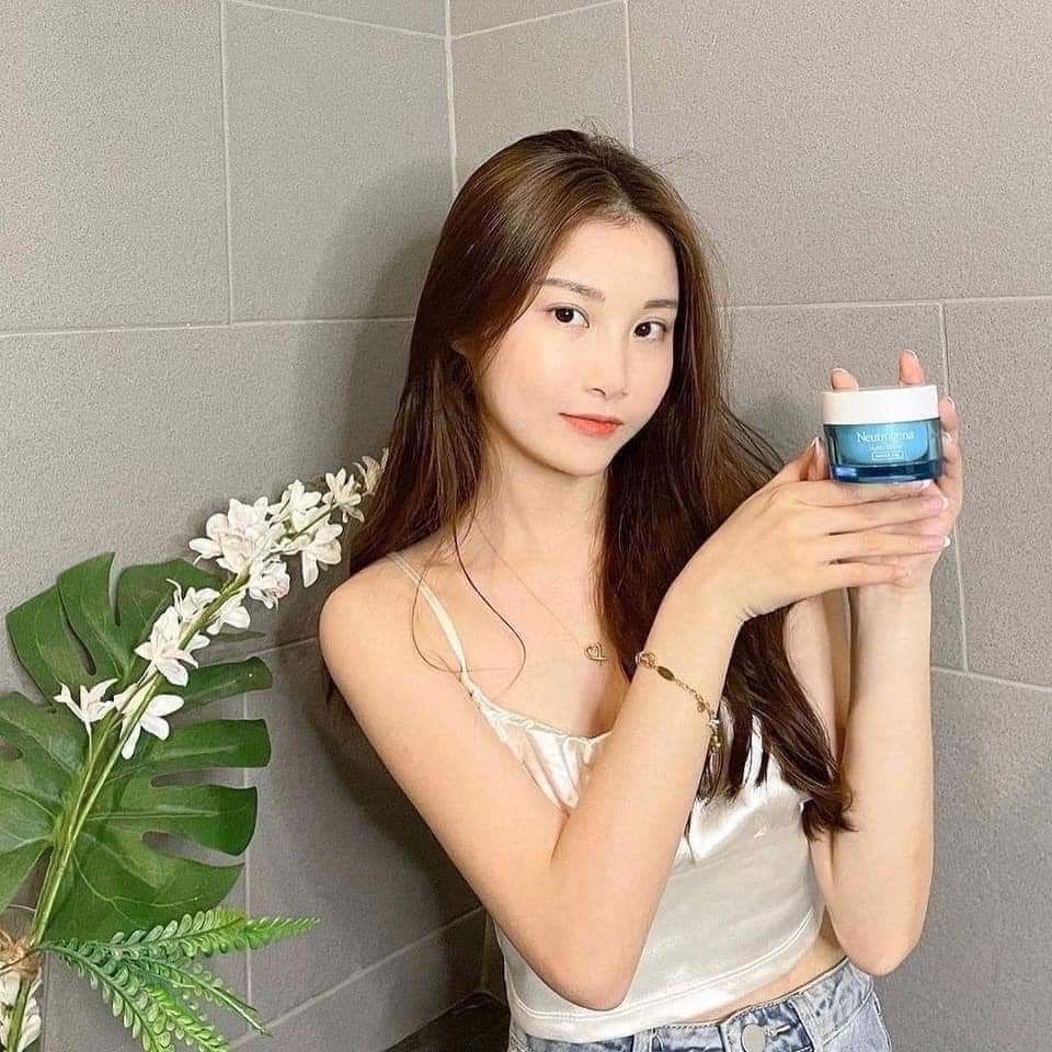 Kem Dưỡng Da Neutrogena Pháp [CHÍNH HÃNG] Aqua Gel 50ml