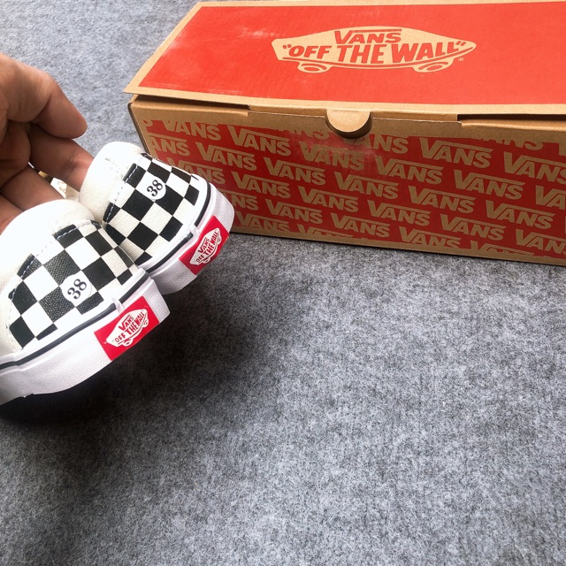 [Tặng hộp giày + tất thời trang] giày thể thao ol lười đen trắng | BigBuy360 - bigbuy360.vn