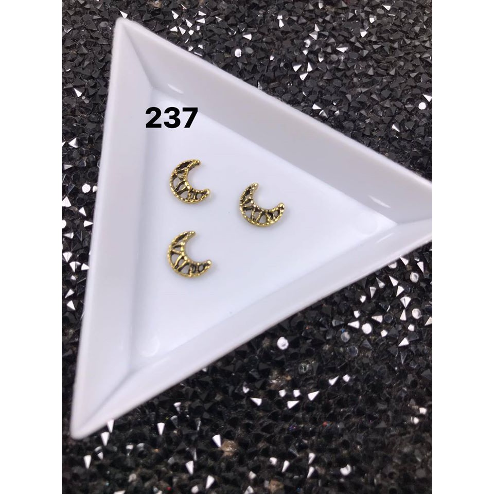 Phụ kiện Chamr đính móng số 237 ( Gói 10 chamr )