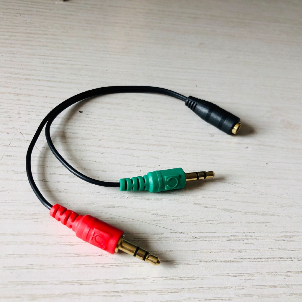 Cáp Gộp và chia Audio Và Mic  3.5MM 18cm