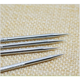 Que nặn mụn siêu rẻ
