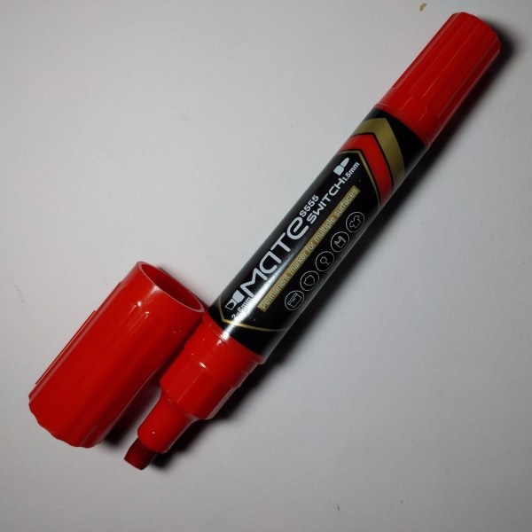 Bút lông dầu  2 đầu không xoá được Deli EU10420 / EU10430 / EU10440 - S555