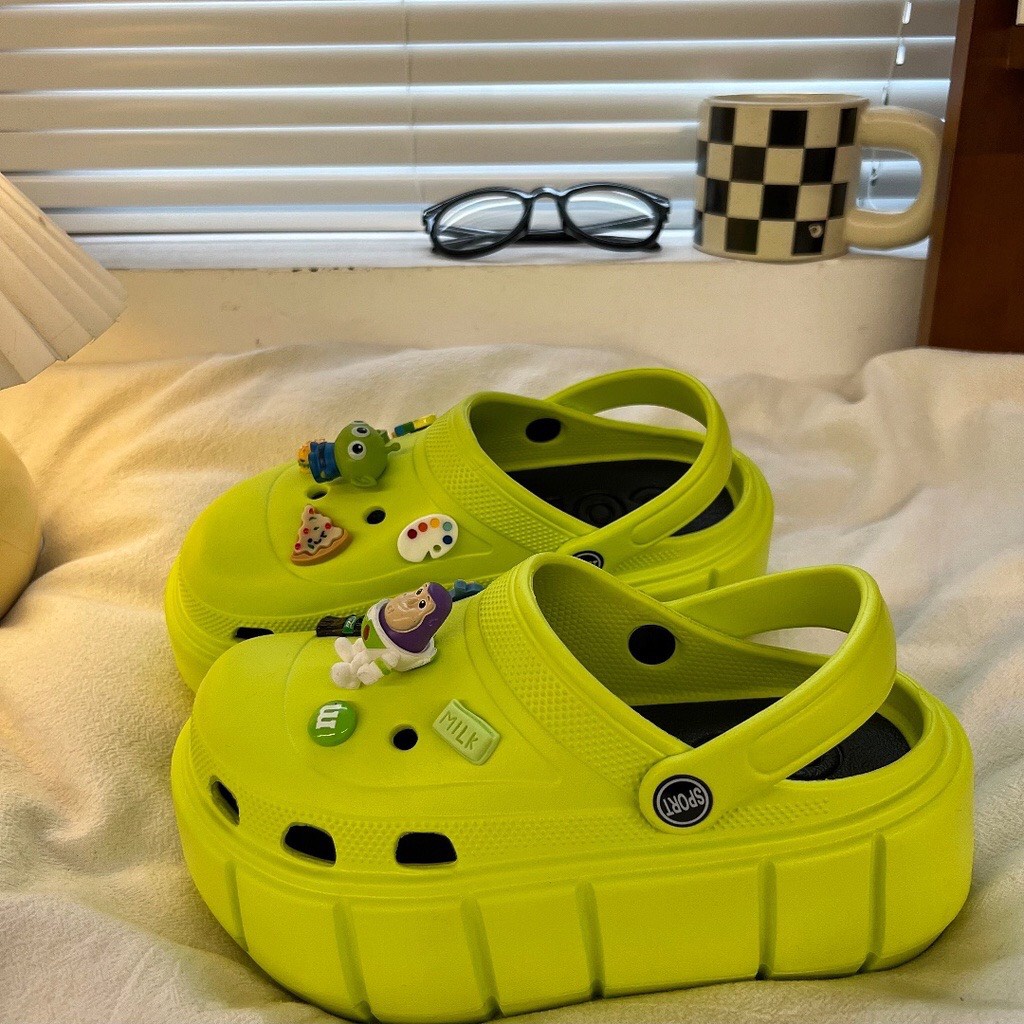 Dép sục Cross kèm Stick rất bắt mắt đế cao 5cm siêu dễ thương mẫu dép hotrend 2022