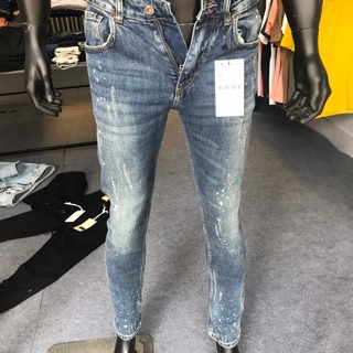 Quần Zara nam vẩy sơn