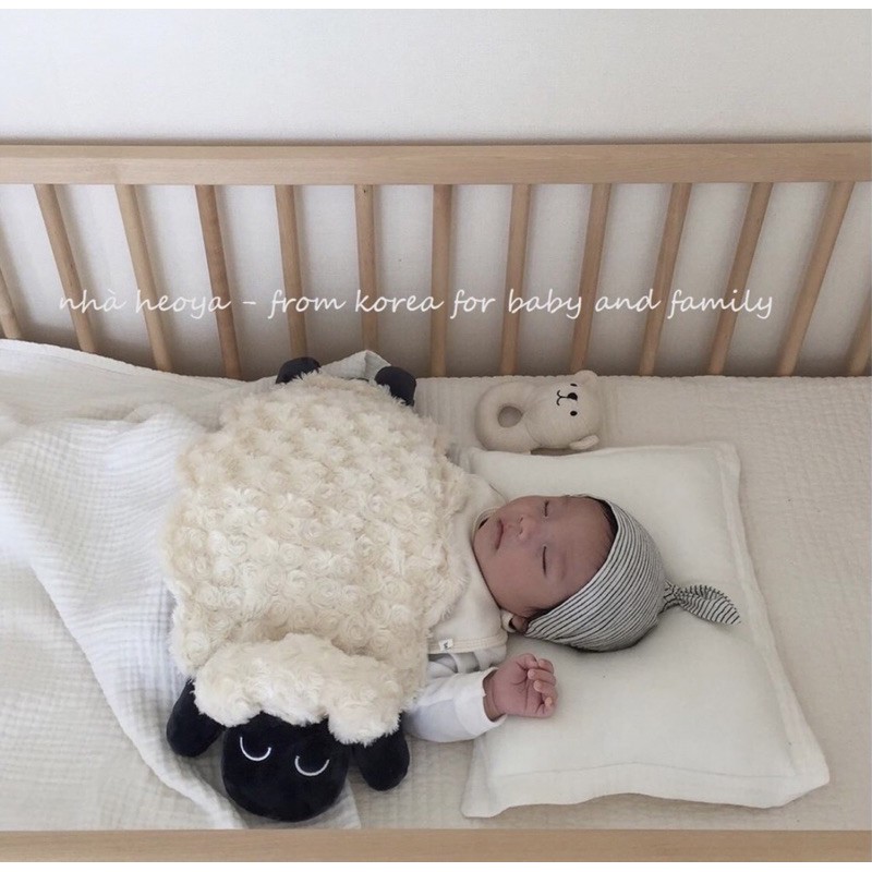 <THANH LÝ> Gối chặn cừu Hàn Quốc Good Night Baby Ellusben, new tag size 6m màu xanh