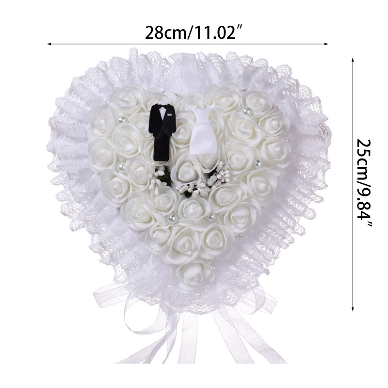 Hộp Nhẫn Cưới Viền Ren Hình Cô Dâu Chú Rể