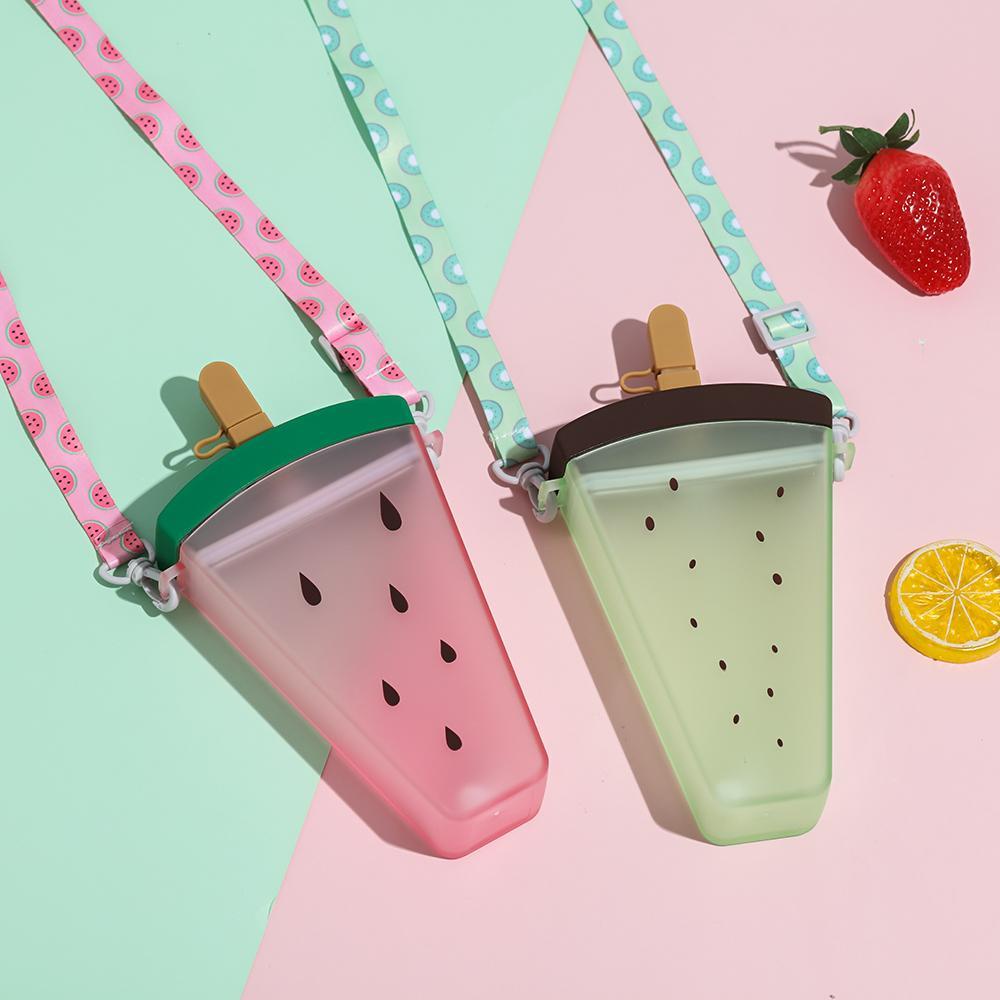 KUNHEV Bình Nước Nhựa 320ML Có Dây Đeo Họa Tiết Dễ Thương