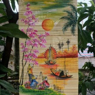 Tranh trên mành tre