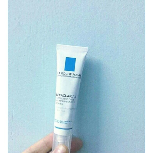 Kem Giảm Mụn Chuyên Biệt La Roche-Posay Effaclar A.I. 15ml