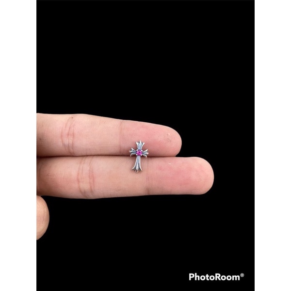 Bông tai chrome hearts