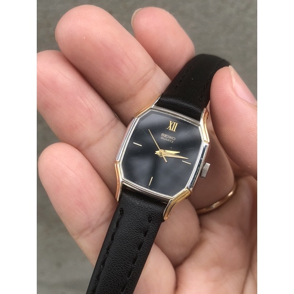 Đồng hồ nữ SEIKO CHÉM CẠNH NHẬT HÀNG 2hand