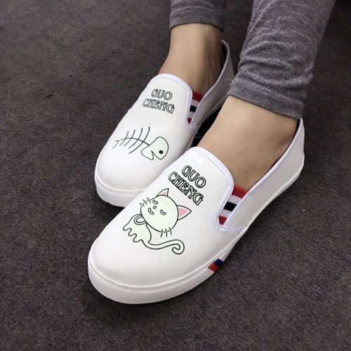 Giày lười slip on mèo cá thời trang | BigBuy360 - bigbuy360.vn