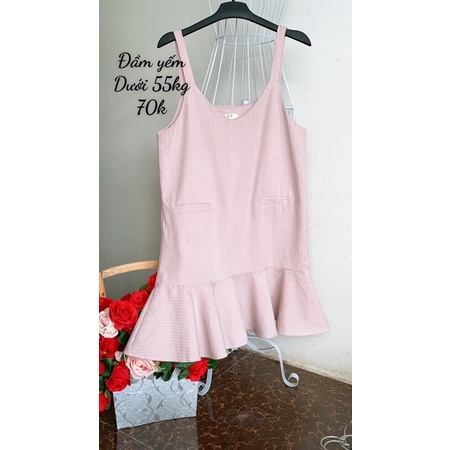 Đầm yếm đuôi cá xinh