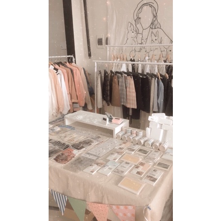 Áo cardigan đen phối trắng VA