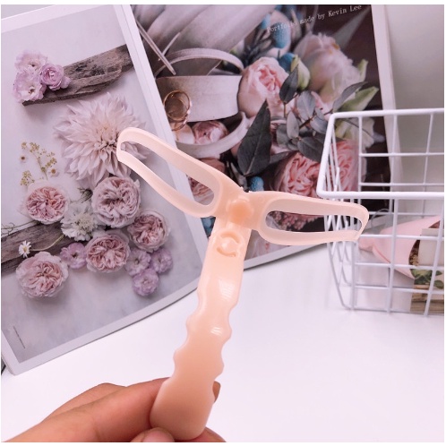 Bộ Khuôn Kẻ Mày Cho người mới tập trang điểm