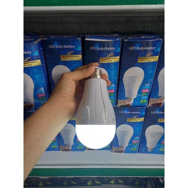 Bóng đèn LED tích điện đui xoáy