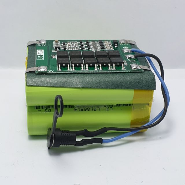 KHỐI PIN 3s-12V-4000mah CELL LISHEN XẢ 40A CH0 MÁY NỘI ĐỊA