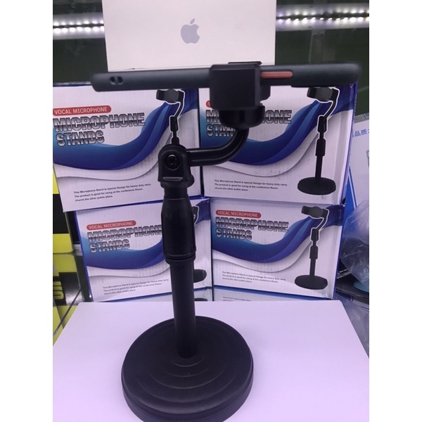 Giá đỡ điện thoại xoay chắc chắn hỗ trợ học online hay livetream