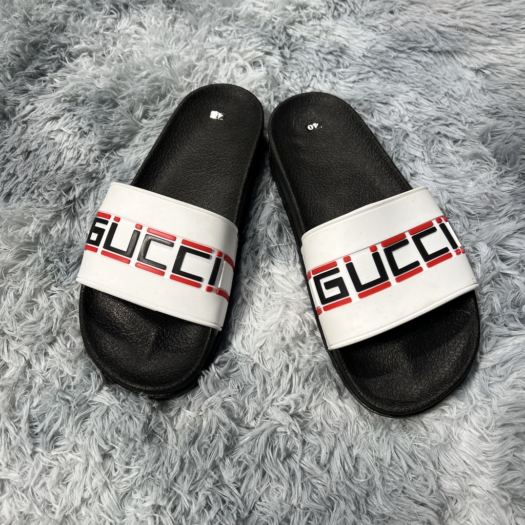 Dép Thể Thao Nam Nữ Gucci Chẩt Liệu Cao Su Kiểu Dáng Unisex