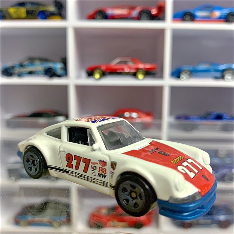 Xe mô hình Hot Wheels Loose 71 PORSCHE 911 - White - tỉ lệ 1:64
