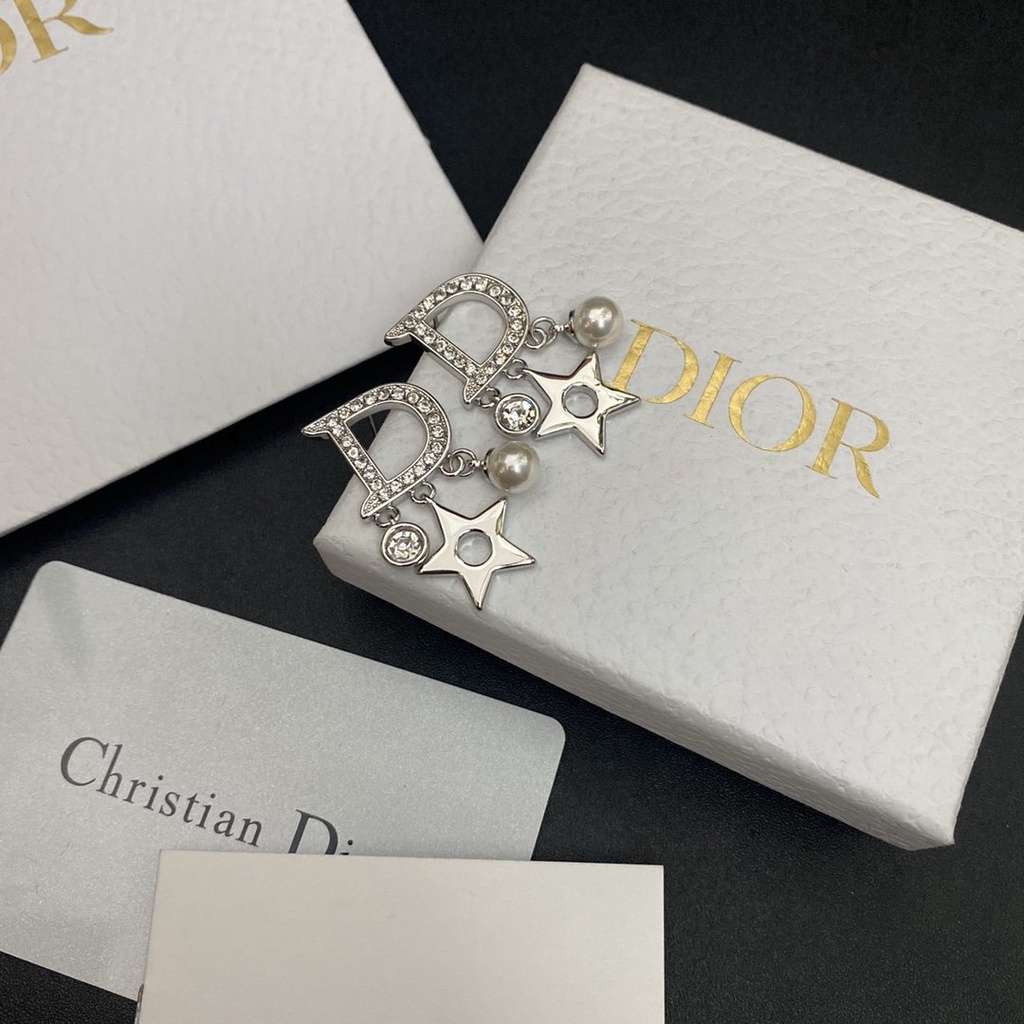 Khuyên Tai Tròn Khắc Chữ Dior Bằng Thép Titanium Thời Trang Cho Nữ