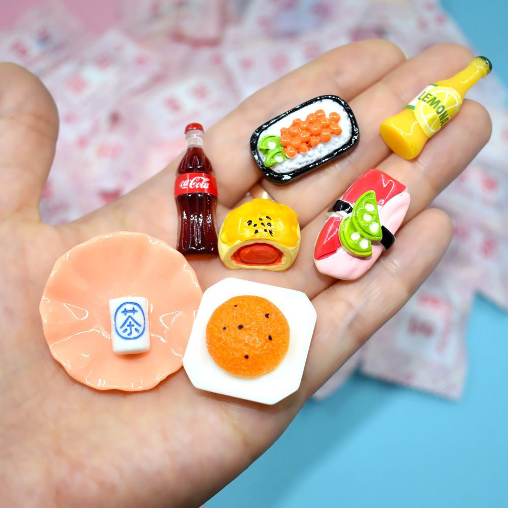 BEAUTY 500PCS/set Girlish Heart Blind Box Food Ornaments Bottle Model Miniature Food Play Mini Toy Resin Art Girls and Boys Cute Tabletop Decoration