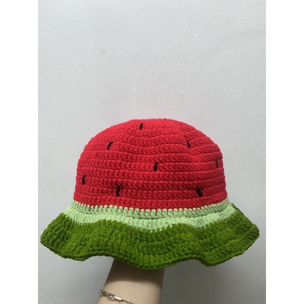 Nón dưa hấu - móc khoá dưa hấu bằng len handmade (Được chọn màu) Làm theo yêu cầu