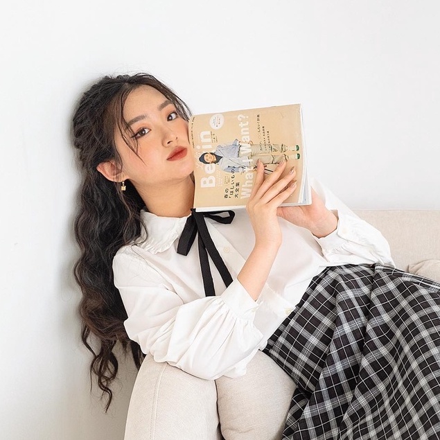 Naked by V - Áo sơ mi (kèm nơ) Bowtie Blouse - trắng