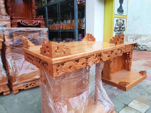 Bàn thờ treo tường gỗ căm xe mặt gỗ gõ đỏ ngang 80 cm gồm 1bộ ke đế