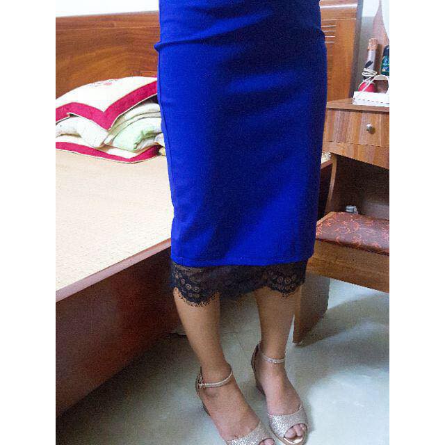 Chân váy bút chì ngắn phối gấu ren | BigBuy360 - bigbuy360.vn