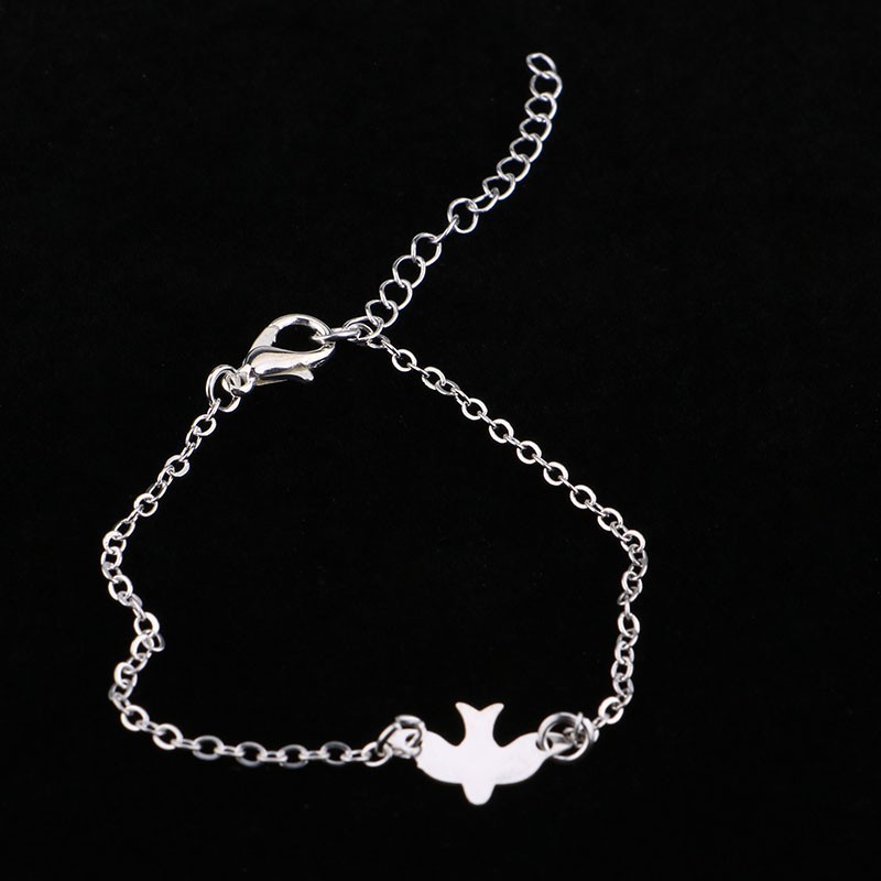 Vòng đeo tay đơn giản phong cách chim bồ câu