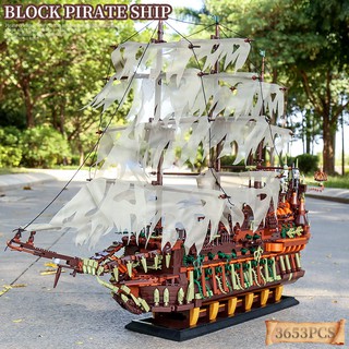 đồ chơi giáo dục  Lắp ráp Mô hình Mould king 13138 tàu cướp biển caribe Pirates Of The Caribbean Movie