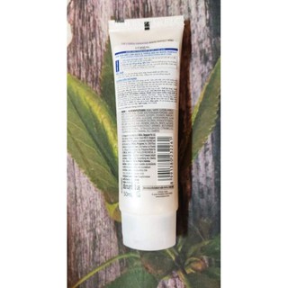 Sữa rửa mặt trắng da Loreal White Perfect 50g/100g