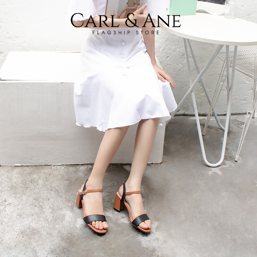 Carl &amp; Ane - Giày sandal mũi vuông cao 5cm màu kem phối bò _ CS004