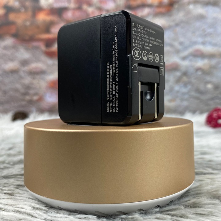 Củ sạc nhanh 2 cổng USB hãng Baseus 5V/3.4A/17W MAX - Mã TZCH802